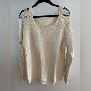 Black Swan women’s ivory sweater, size small